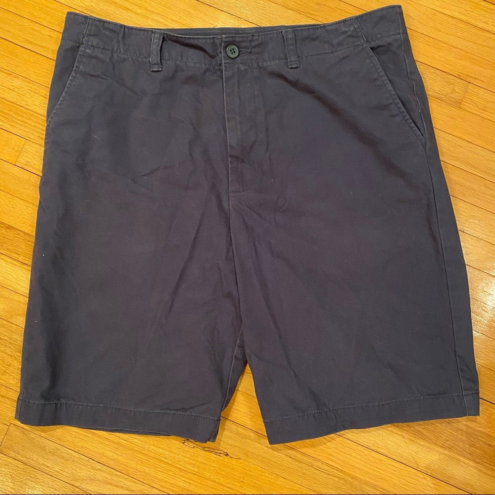 Old Navy shorts 36 men’s